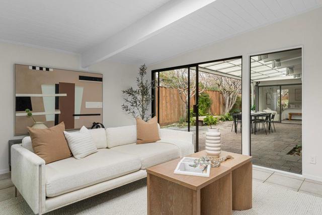 Image 28 of 73 For 829 Talisman Drive