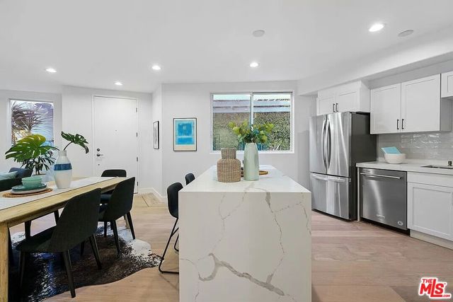 842 11th Street photo 12