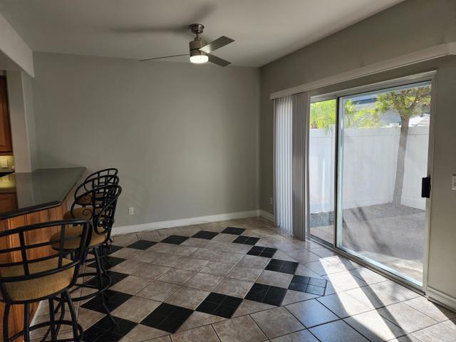 Detail Gallery Image 12 of 43 For 8597 via Mallorca #F,  La Jolla,  CA 92037 - 2 Beds | 2/1 Baths