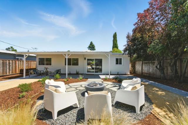 1016 Patricia Avenue, San Mateo CA: https://media.crmls.org/mediaz/774333e2-5dc9-4618-9d59-befd5ac2ee83.jpg