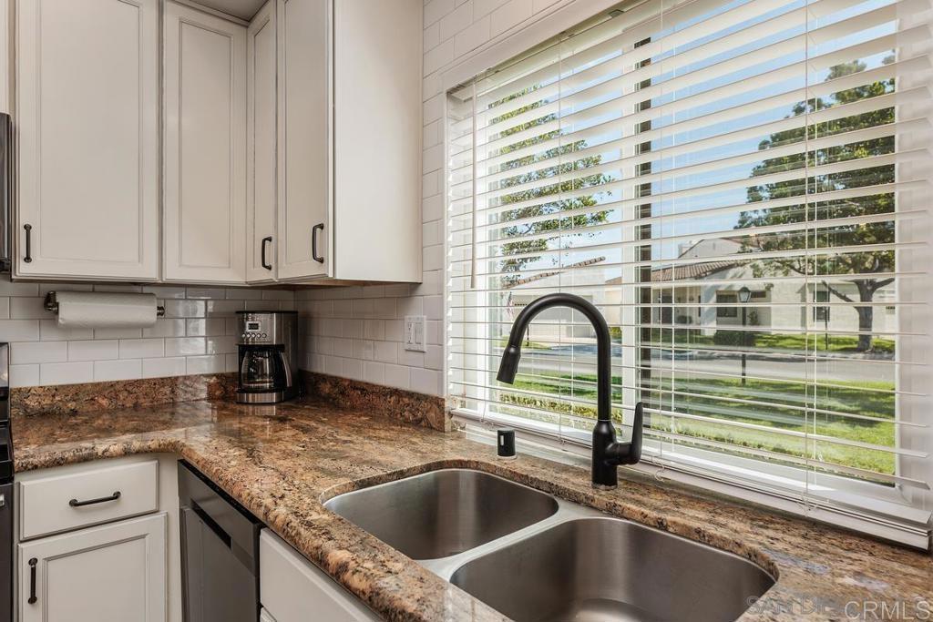17930 Villamoura Drive - photo 11