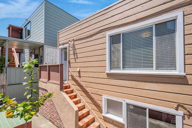 301 Madrid Street, San Francisco CA: https://media.crmls.org/mediaz/77446a97-9ea7-4967-904f-e8104a887e24.jpg