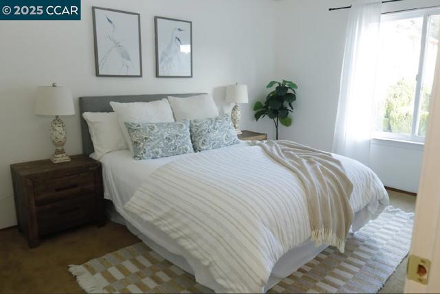 847 Maison Way, Richmond CA: https://media.crmls.org/mediaz/774471c8-dbb7-4164-913c-fcf788926162.jpg
