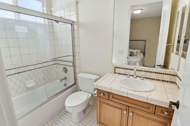 Image 29 of 75 For 2940 Morning Creek Ct