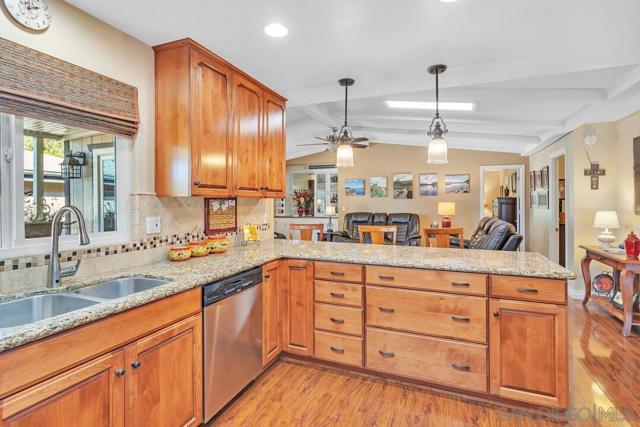 18218 Paradise Mountain Rd, Valley Center CA: https://media.crmls.org/mediaz/7745871f-9c4c-494e-b7ae-615eea7c6056.jpg
