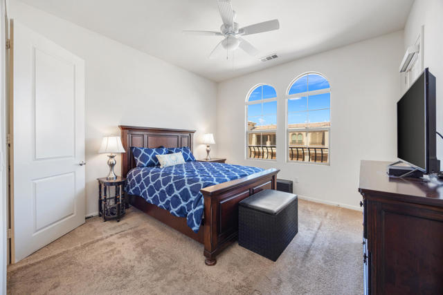 2108 Via Calderia, Palm Desert CA: https://media.crmls.org/mediaz/77478e17-e8ab-4b31-acd6-1cc84e50ebc6.jpg