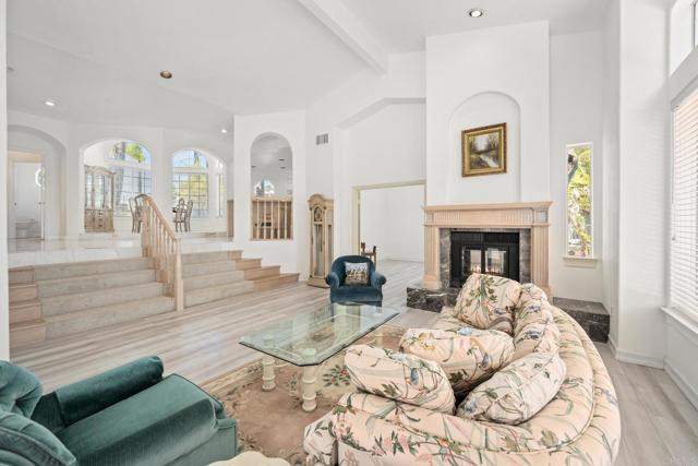 1367 Corona, Bonita CA: https://media.crmls.org/mediaz/7748422f-2e8b-4d6d-a3be-7a00a194b479.jpg