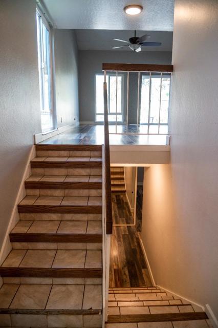16973 Sara Jane Court, Morgan Hill CA: https://media.crmls.org/mediaz/77487737-1786-43a8-82b8-c7f924e9514c.jpg