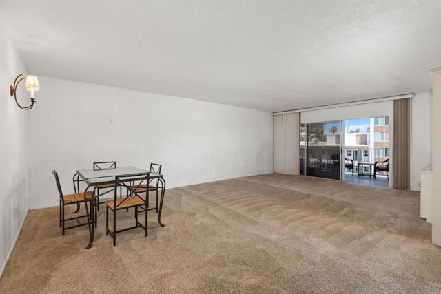 2620 2nd Avenue, San Diego CA: https://media.crmls.org/mediaz/77489290-8065-4fa5-ad98-92641108ae36.jpg