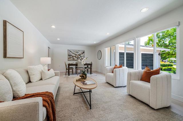 1536 Saint Helena Drive, Danville CA: https://media.crmls.org/mediaz/7748c488-88c5-4f5f-9d4f-f68b818fef6e.jpg