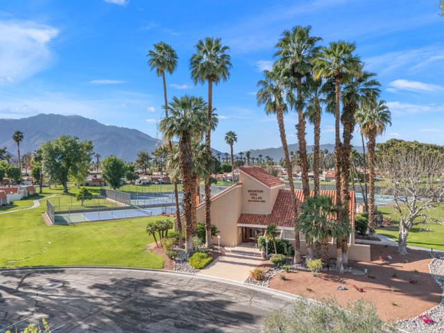69738 Campana Court, Rancho Mirage CA: https://media.crmls.org/mediaz/7748e592-27c6-406a-a9ad-b53b24c992b7.jpg