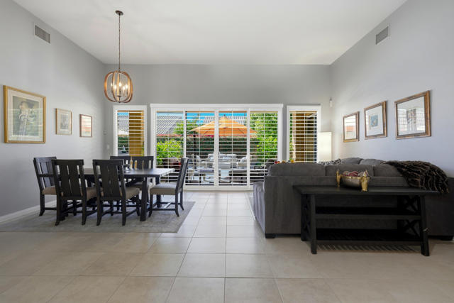 36531 Tallowood Drive, Palm Desert CA: https://media.crmls.org/mediaz/774919c6-2266-49fc-9e1c-5b2bbbe20bbb.jpg