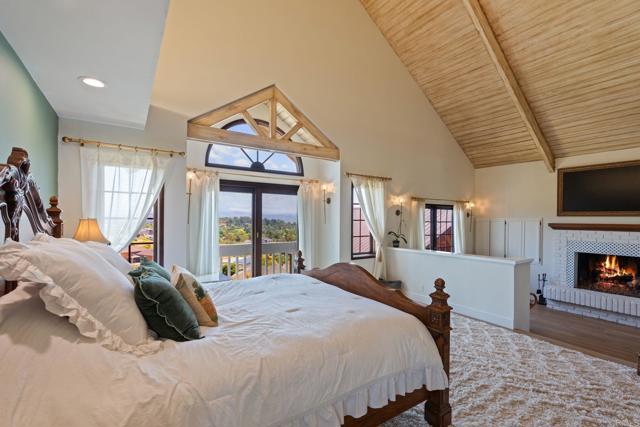 Image 52 of 75 For 4938 San Jacinto Circle