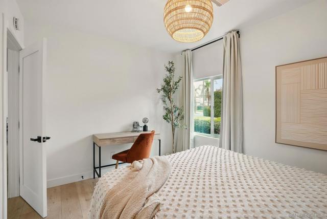 4817 Lyon St, San Diego CA: https://media.crmls.org/mediaz/774c3a0e-6a4f-4983-a64d-d8d9d1afff3e.jpg