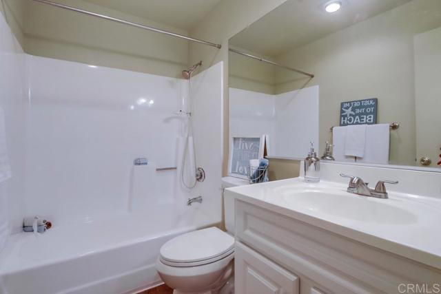 Detail Gallery Image 12 of 27 For 6350 Genesee Ave #221,  San Diego,  CA 92122 - 1 Beds | 1 Baths