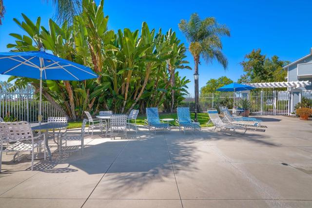 9960 Scripps Vista Way, San Diego CA: https://media.crmls.org/mediaz/774e3197-e861-4df8-a22d-655be386e9bb.jpg