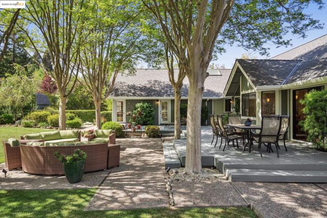 1037 Silverhill Dr, Lafayette CA: https://media.crmls.org/mediaz/774ef4f9-1ccf-4531-93f1-aedea816dbd1.jpg