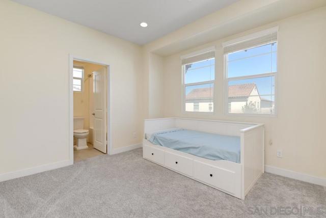 4314 Star Path Way, Oceanside CA: https://media.crmls.org/mediaz/774f272d-7163-4a93-b1d5-13af6c759ec1.jpg