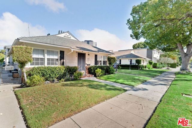 4135 Warner Boulevard photo 2