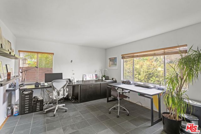 3162 Durand Drive, Los Angeles CA: https://media.crmls.org/mediaz/775045c8-17ad-4b71-98d5-b9d89659f0e1.jpg