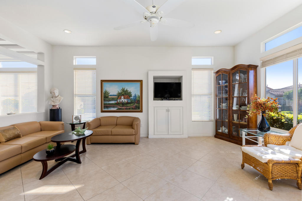 MLS #219138069DA image #11