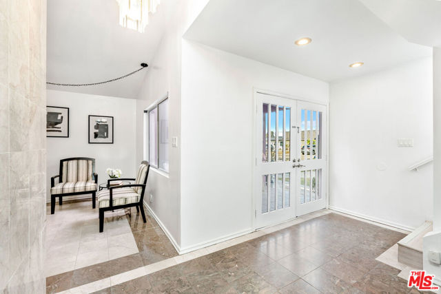4730 Asteria Street, Torrance CA: https://media.crmls.org/mediaz/7750a432-1eb7-40e5-b8c5-6c7f53e52bb8.jpg