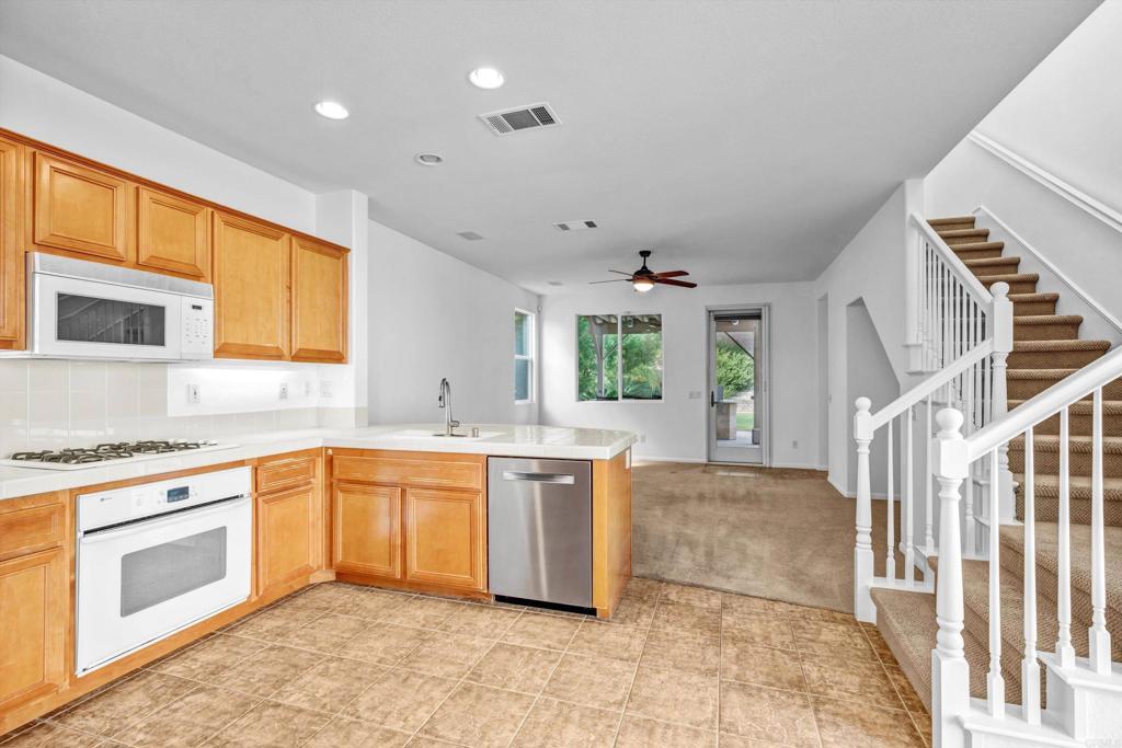 8286 Bryn Glen Way - photo 5
