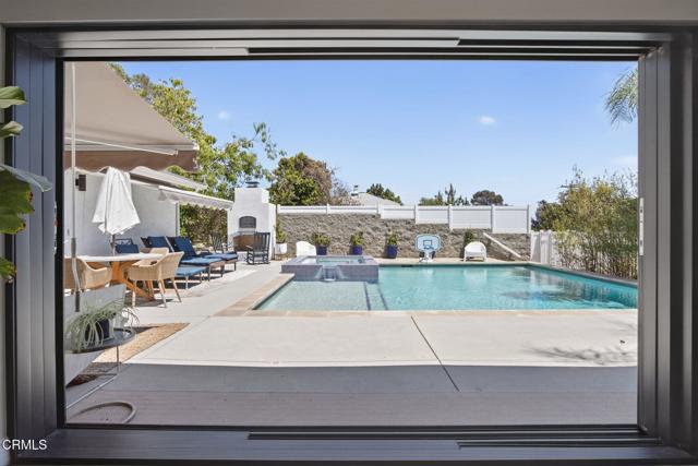 Detail Gallery Image 42 of 75 For 145 Mesa Dr, Camarillo,  CA 93010 - 5 Beds | 4/1 Baths