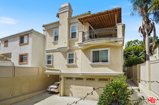 227 Irena Avenue, Redondo Beach, California 90277, 4 Bedrooms Bedrooms, ,4 BathroomsBathrooms,Residential,Sold,Irena,22201433