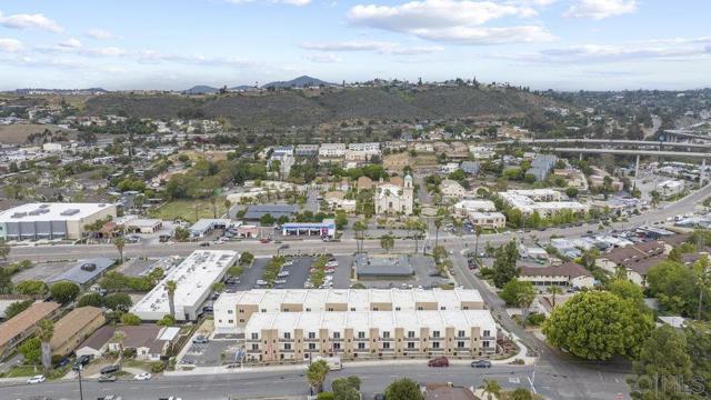 8172 Golden Ave, Lemon Grove CA: https://media.crmls.org/mediaz/7755ccfb-b8b0-4066-a116-c08e178b41be.jpg