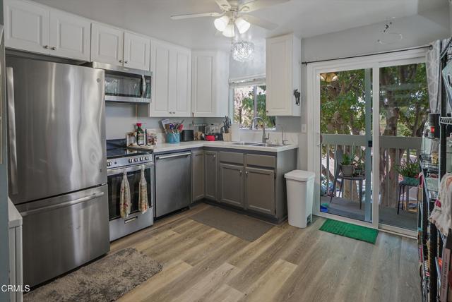 Detail Gallery Image 3 of 36 For 225 S Ventura Rd #102,  Port Hueneme,  CA 93041 - 2 Beds | 1/1 Baths