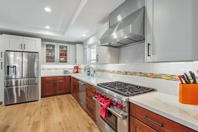 1001 MICHIGAN Avenue, San Jose CA: https://media.crmls.org/mediaz/77584411-68db-49cc-a1a8-000e39991c75.jpg