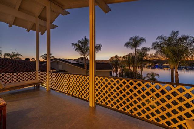 29795 Eagle Point Drive, Canyon Lake CA: https://media.crmls.org/mediaz/775859eb-da63-42cd-adfb-4ff729357db5.jpg