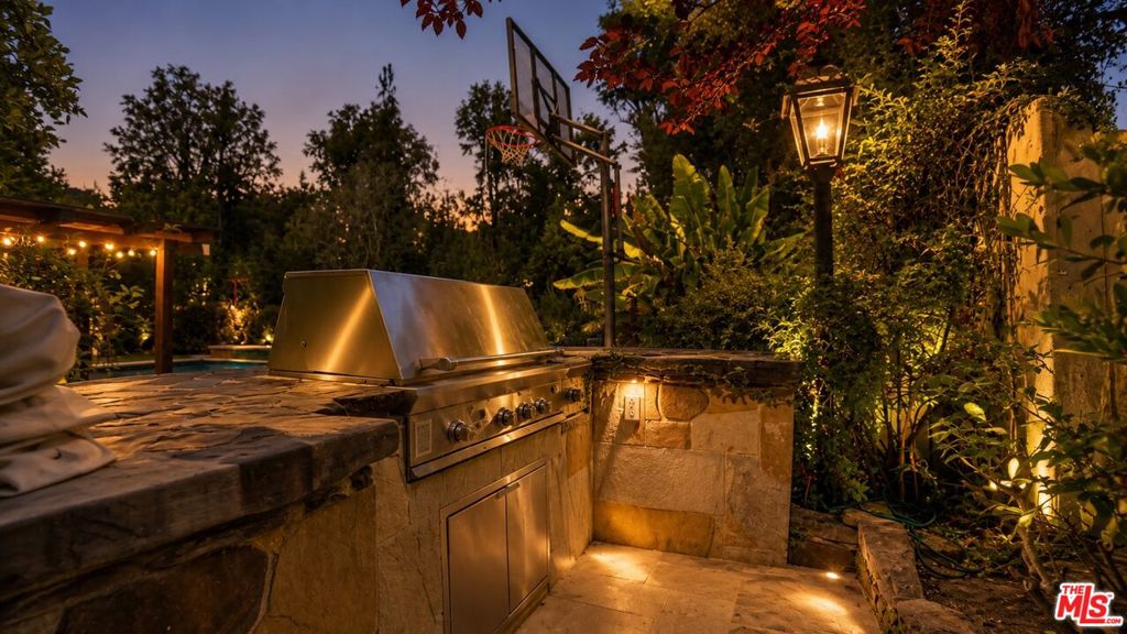 MLS #26853073 image #62