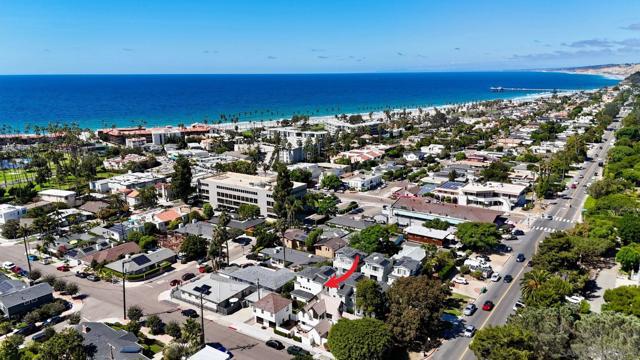 2136 Paseo Dorado, La Jolla CA: https://media.crmls.org/mediaz/77594087-3bb3-49dd-8ea0-013d286f9522.jpg