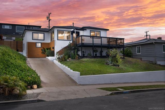 5463 San Onofre Ter, San Diego CA: https://media.crmls.org/mediaz/775a271f-ea2d-4e73-a894-7a96990a2104.jpg