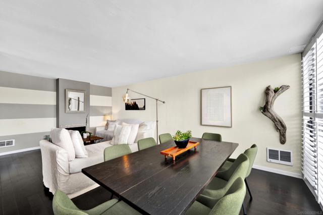 675 S. Sierra Ave, Solana Beach CA: https://media.crmls.org/mediaz/775b3a4e-807f-487b-af10-6c6456cfcf21.jpg