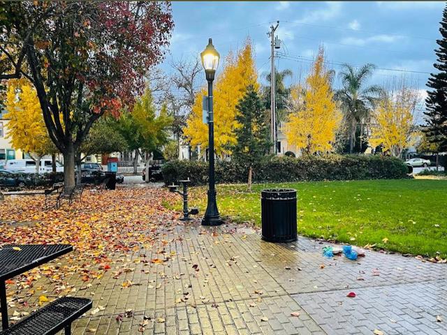 416 S 6th Street, San Jose CA: https://media.crmls.org/mediaz/775c678b-7a37-4521-9a32-f02ecdab4cb8.jpg