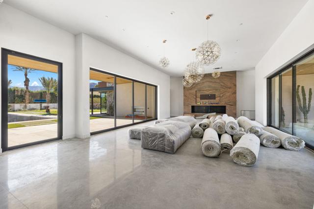 Image 4 of 35 For 3 Shakespeare Court