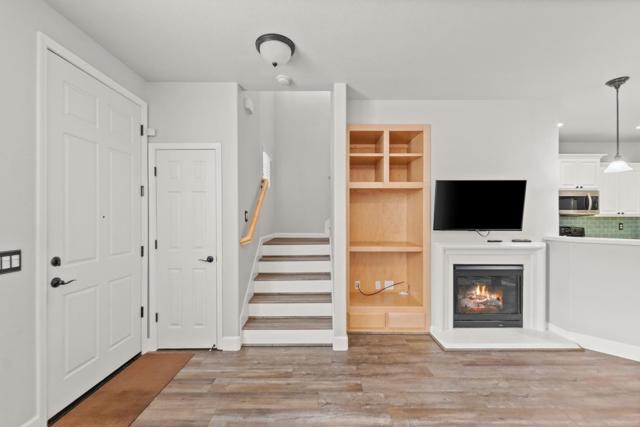 307 Blossom Rock Lane, Folsom CA: https://media.crmls.org/mediaz/775ce47e-33ee-41c2-9cd7-af6f5b95ffcf.jpg
