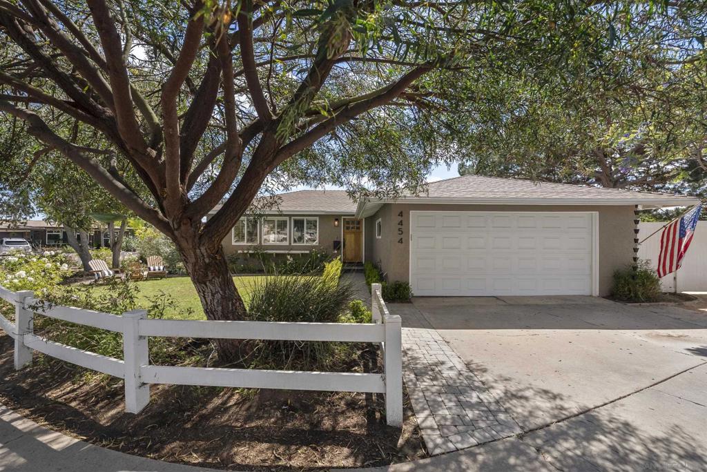4454 Bertha Ct - photo 4