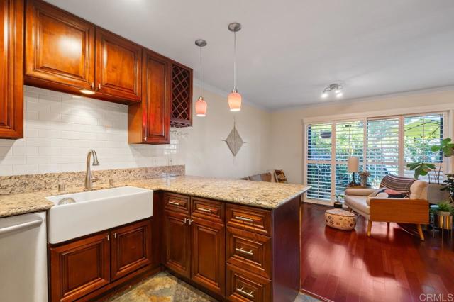 Image 25 of 75 For 6960 Caminito Curva