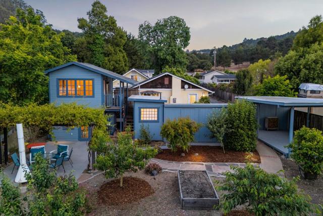 68 Live Oak Road, Royal Oaks CA: https://media.crmls.org/mediaz/775e4b1a-463c-41ab-b6e1-4e32f6a1f92c.jpg