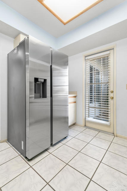 115 Desert Falls Dr. East E Drive, Palm Desert CA: https://media.crmls.org/mediaz/775e74c1-90c8-4c6f-84d7-adf47f128f2a.jpg