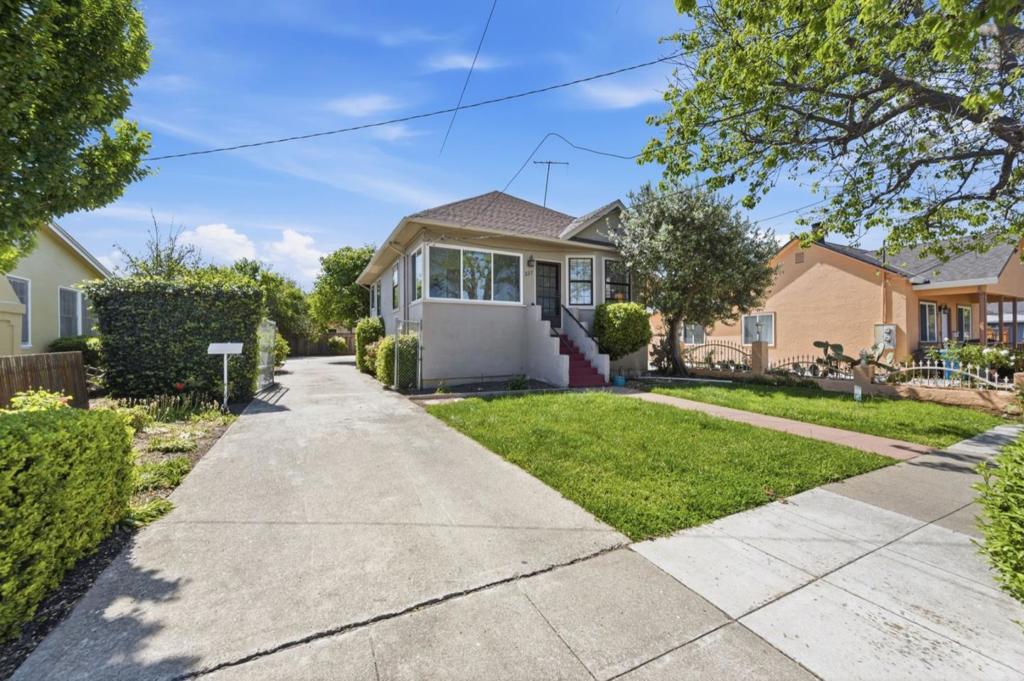 337 N Eldorado Street