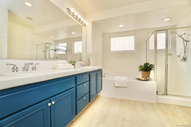 817 Kalpati Circle, Carlsbad CA: https://media.crmls.org/mediaz/775f4d88-2858-4544-a952-e9d4cd85f66d.jpg