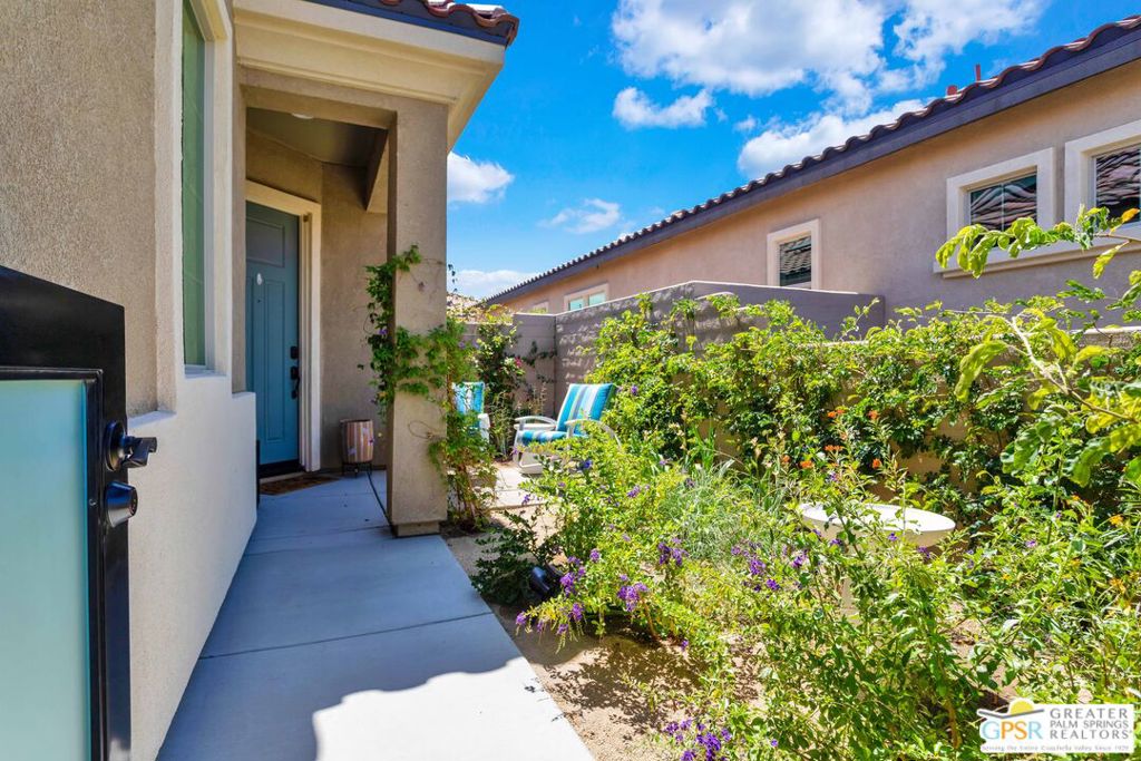 MLS #25588977PS image #5