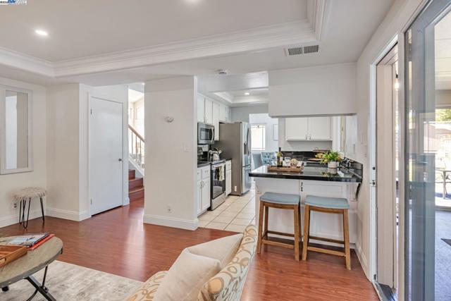 4243 Nerissa Cir, Fremont CA: https://media.crmls.org/mediaz/775fb33f-f765-4d3e-8cf7-6602ced8448d.jpg