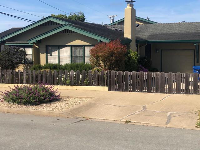 252 Pine Avenue, Pacific Grove CA: https://media.crmls.org/mediaz/776058e6-151c-4ffb-a79e-846f792aea8c.jpg