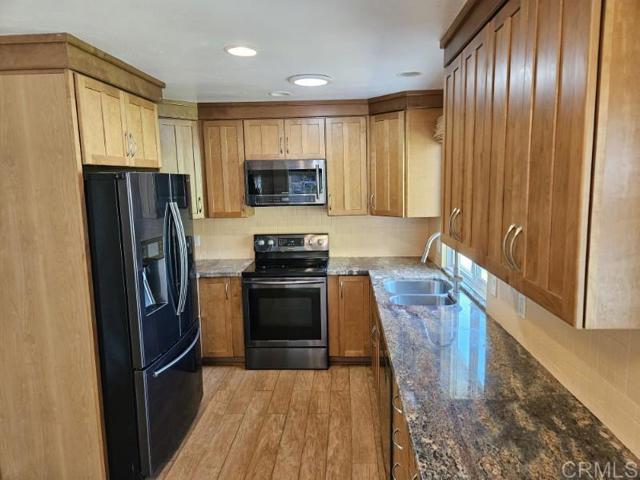 Detail Gallery Image 7 of 17 For 8975 Lawrence Welk Dr #409,  Escondido,  CA 92026 - 2 Beds | 2 Baths